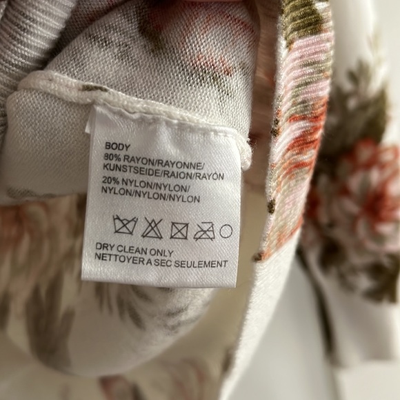 Anthropologie Harlyn Boho Floral Ruffle Lightweight Sweater Pink Olive Green S - Picture 6 of 8